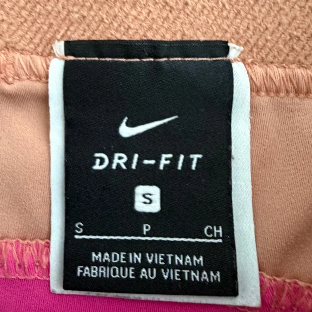 Nike Pro 3” training  Women's Athletic Shorts in Pink and Tan color size small